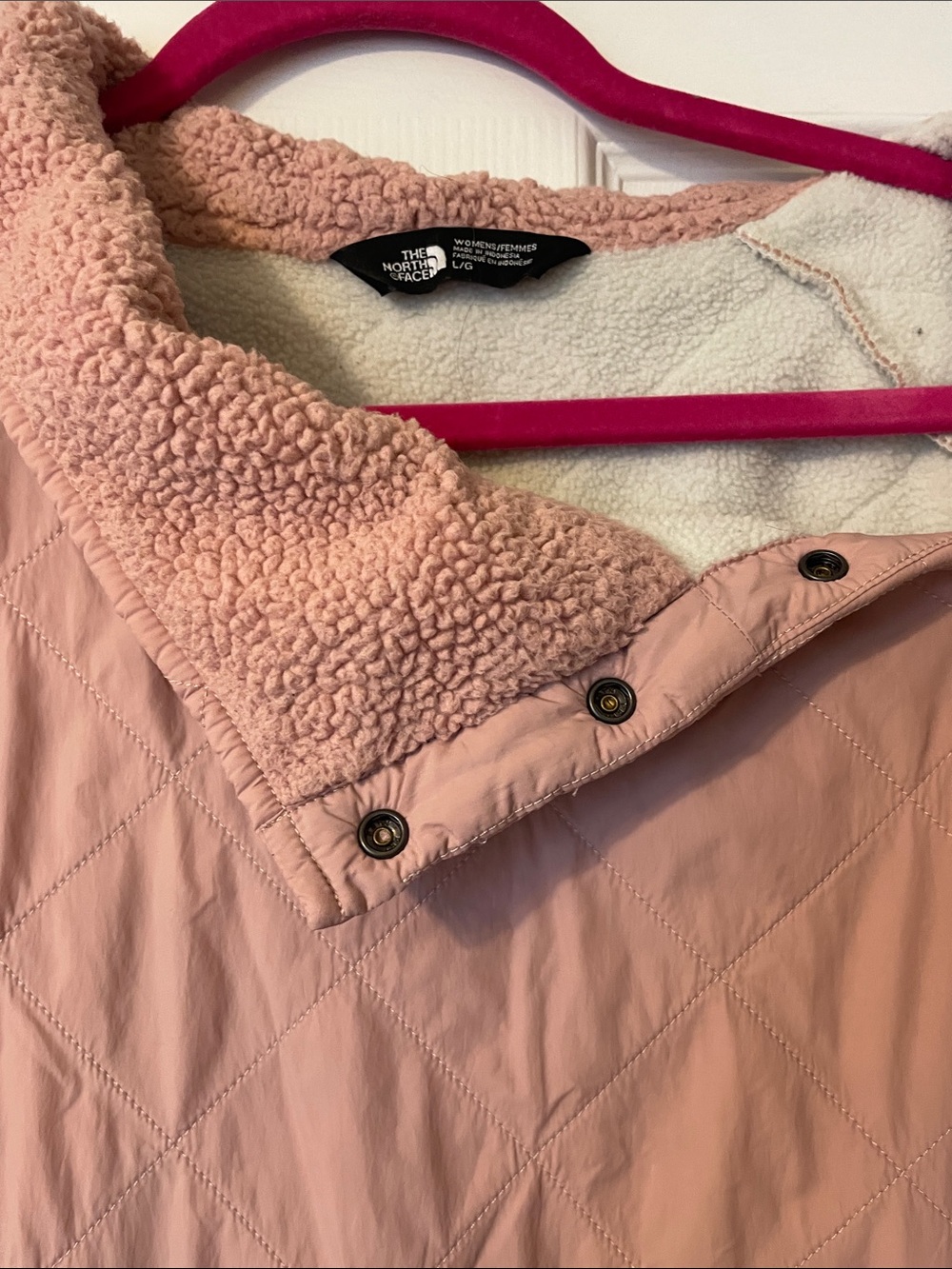 The North Face Pink and Cream Quilted Pullover Jacket - Picture 3 of 7